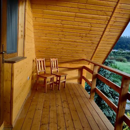 Domki I Pokoje U Borsa Lesko Exterior foto